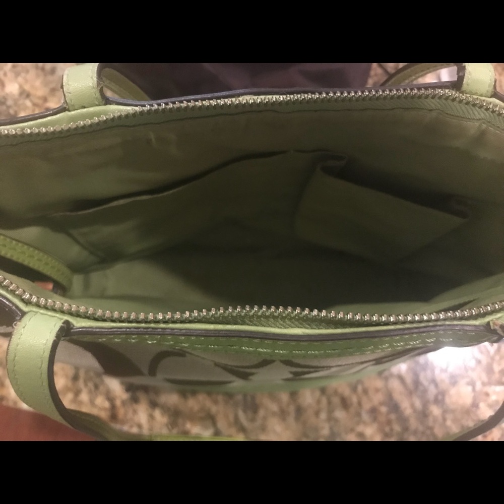 Coach purse - Picture 2 of 3